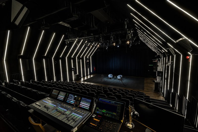 sala audiowizualna Ziemia Obiecana, fot. Mykyta Platonov / FINA