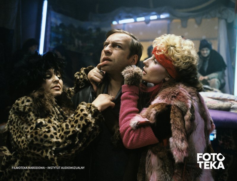 Fotosy do filmu „O-bi, o-ba: Koniec cywilizacji” / Autor: Renata Pajchel / Źródło: FINA