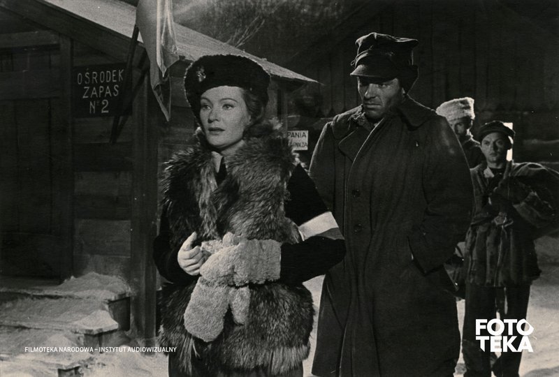 Fotosy do filmu „Wielka droga” / Źródło: Filmoteka Narodowa - Instytut Audiowizualny