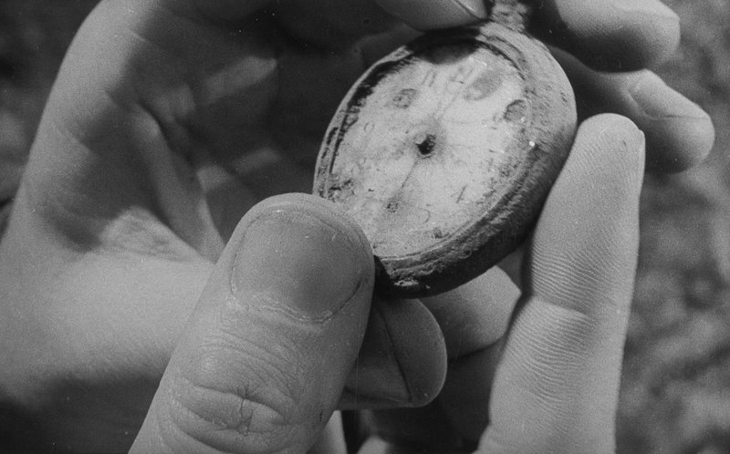 Kadry z filmu „Archeologia” / Źródło: Filmoteka Narodowa - Instytut Audiowizualny