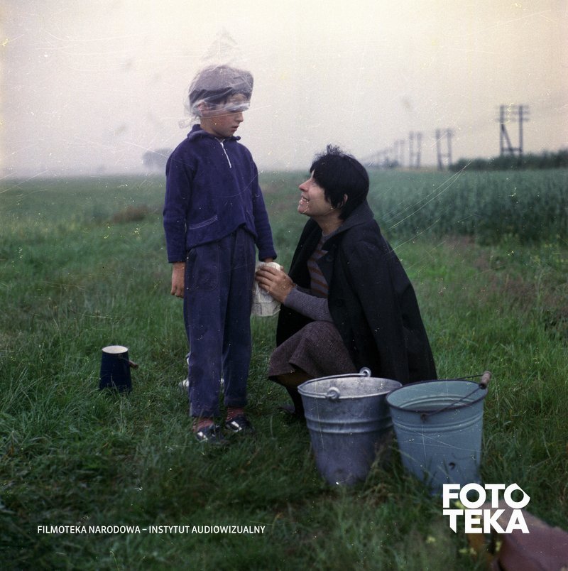 Fotosy do filmu „Kobieta samotna” / Autor: Wiktor Nitkiewicz / Źródło: FINA