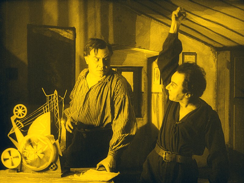fotos z filmu „Algol – tragedia władzy”, reż. Hans Werckmeister, Filmmuseum München