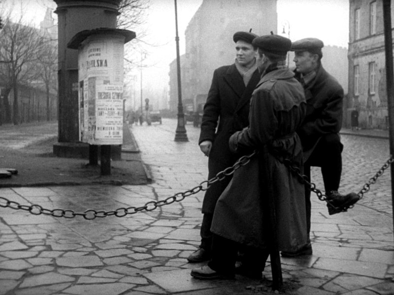 Kadry z filmu „Ludzie z pustego obszaru” / Źródło: Filmoteka Narodowa - Instytut Audiowizualny