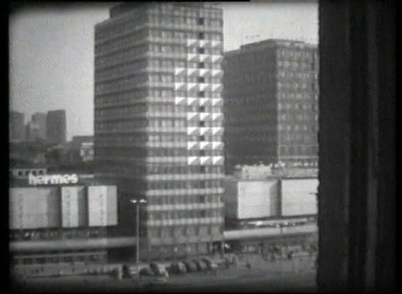 Kadry z filmu „Z mojego okna”